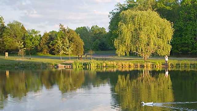 Quail Brook Golf Course in Somerset
